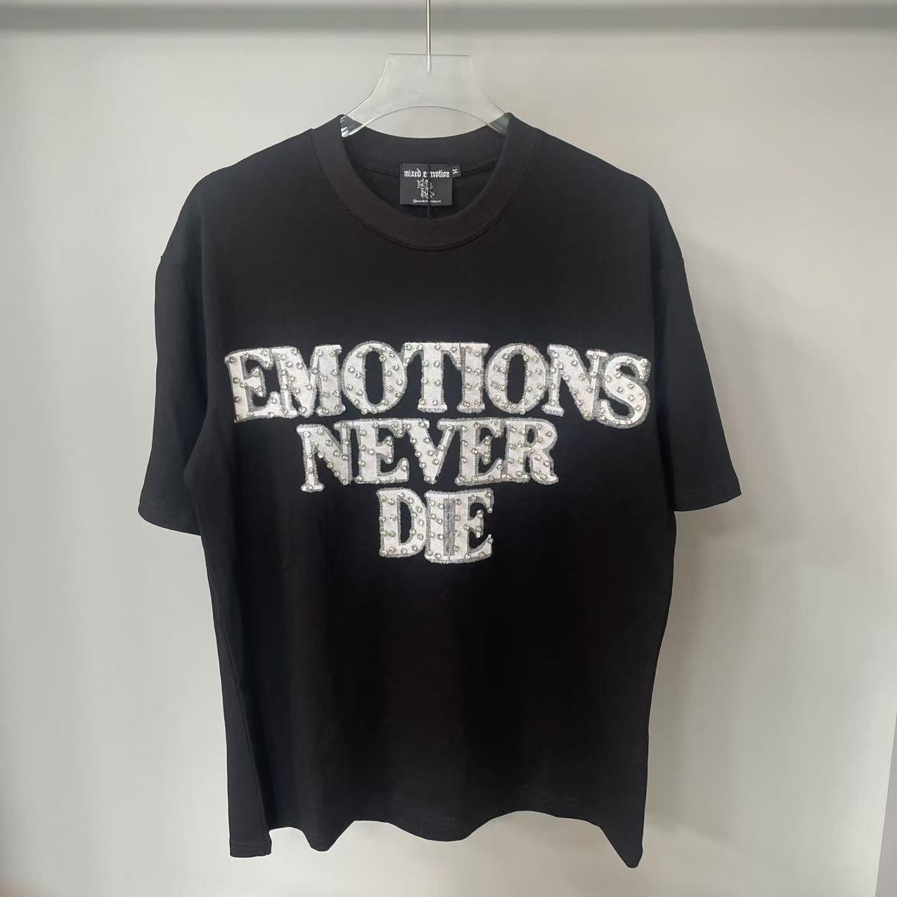 MIXED EMOTION Vintage Graphic Oversized Heavyweight T-Shirt